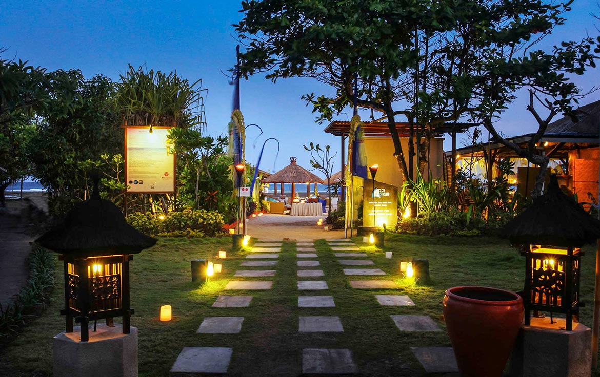 Novotel Bali Nusa Dua beach club